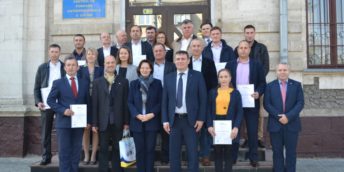 Reprezentanții APL din 14 raioane au fost certificați în domeniul energetic