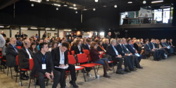 Peste 250 de agenți economici din 15 state participă la Forumul Internațional de Afaceri „Moldova 2020 – formarea viitoarei cooperări internaționale de afaceri”