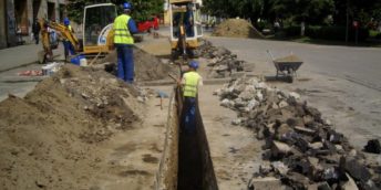Anunț! Invitație de participare la Licitație publică Internațională privind executarea lucrărilor de construcție pentru reabilitarea și extinderea sistemelor de aprovizionare cu apă și canalizare în orașul Călărași, cu finanțare din sursele Uniunii Europene