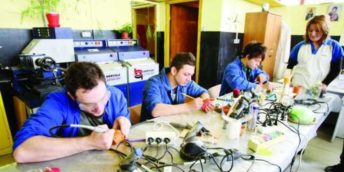 Unitățile economice interesate de învățământul dual pentru anul de studii 2023-2024 se pot înregistra acum