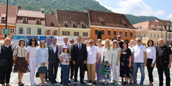 Peste 60 de antreprenori autohtoni participă la expoziția „Republica Moldova Prezintă” la Brașov, România