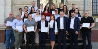 23 de maiștri-instuctori au fost distinși cu certificate de calificare profesională