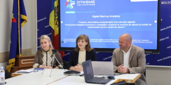 Primii absolvenți ai Academiei Digitale Start-up au primit certificate de participare