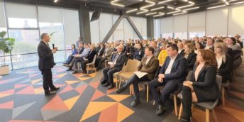 Cinci instituții de învățământ profesional tehnic, premiate pentru excelență în domeniul învățământului dual